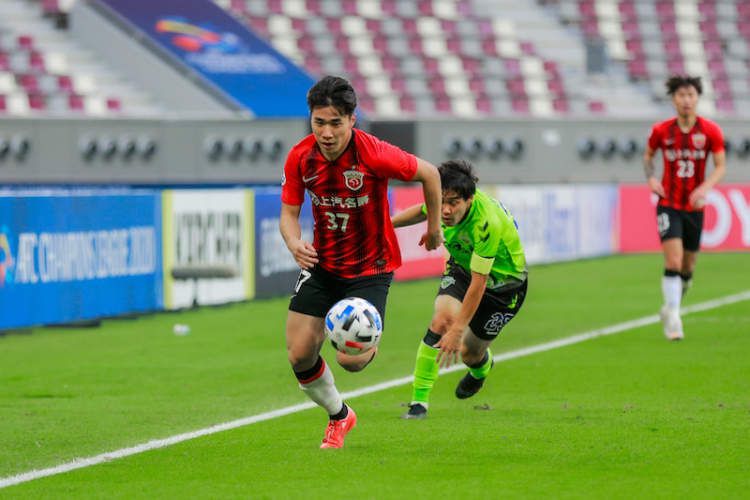 2021年度总票房截至发稿时累计191.96亿，即将冲击200亿。
