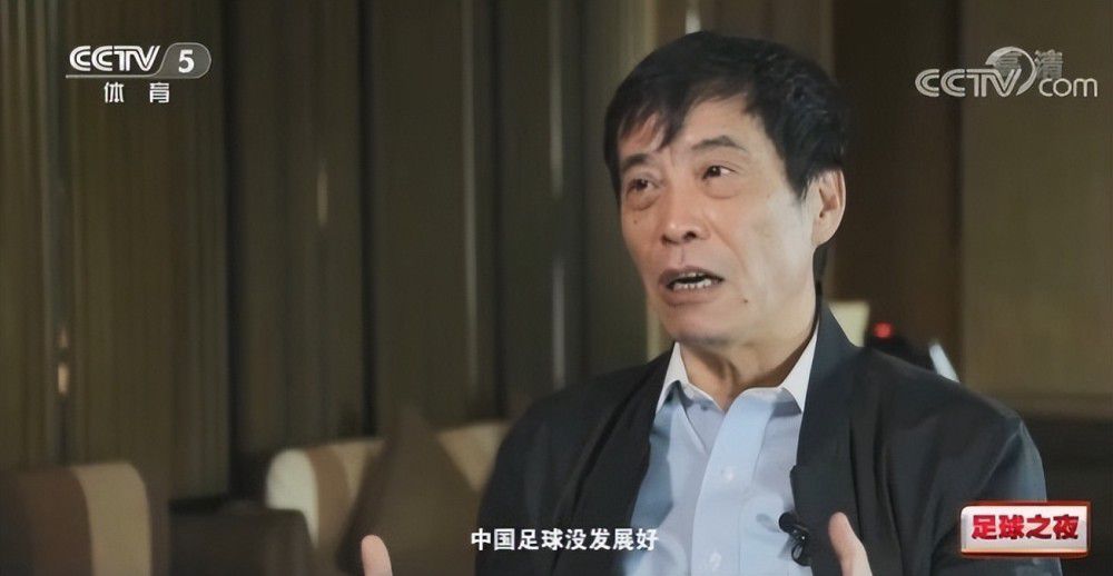 当镜头对准屋檐下的一餐一饭、一笑一泪，我们看到的早已不止是故事，而是一个国家走过的路，与无数人终其一生寻找的归处。